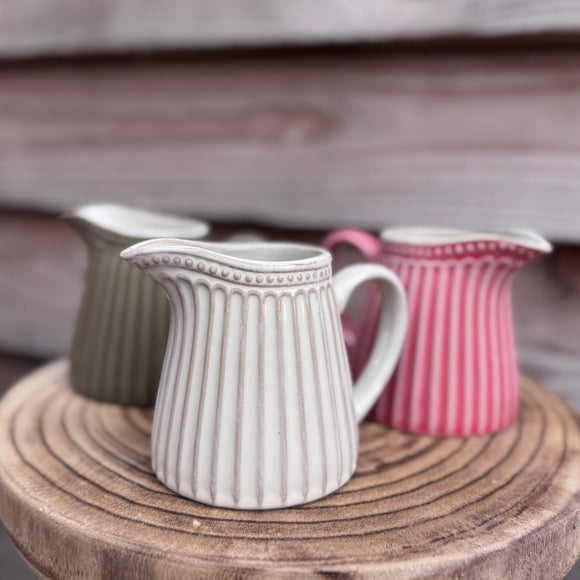 Small Ribbed Jug in Off White