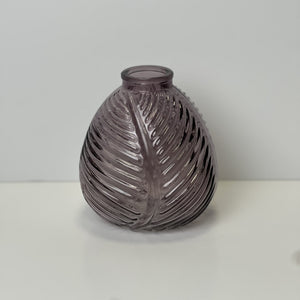 Amethyst Leaf Vase